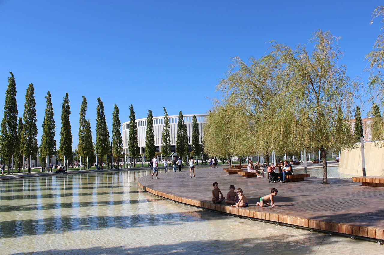 平與公正為 平與公正為